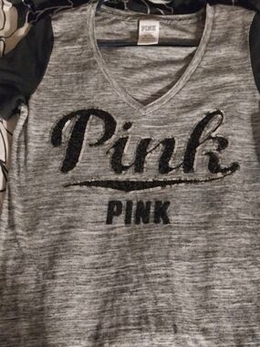 PINK Victoria's Secret Gray Heather V-Neck Tee with Black Logo